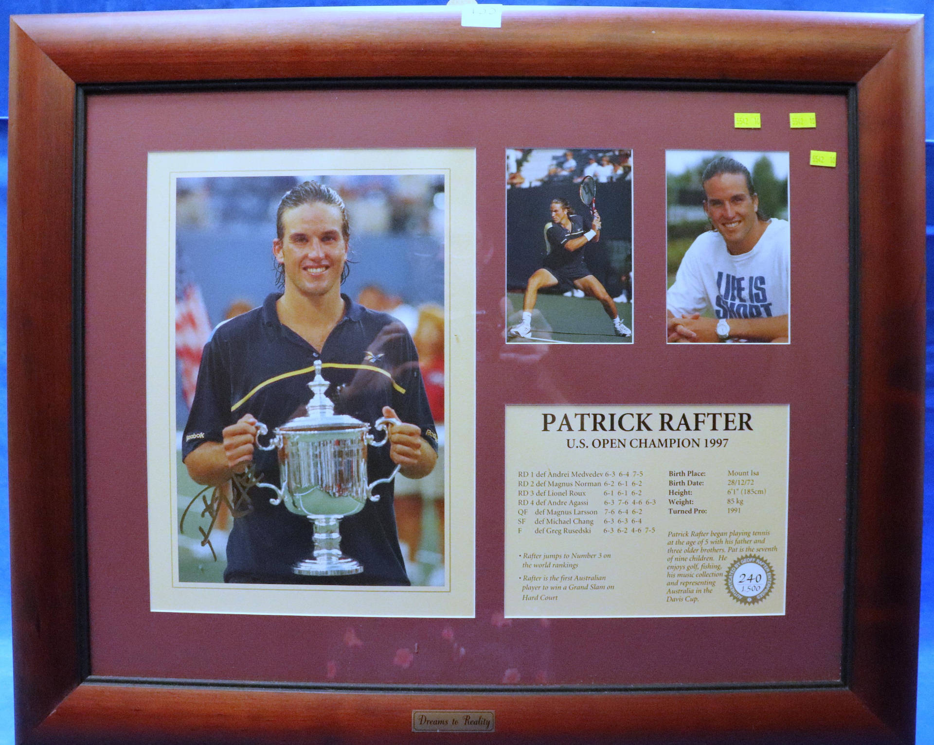 Patrick Rafter at his victorious moment in US Open Wallpaper