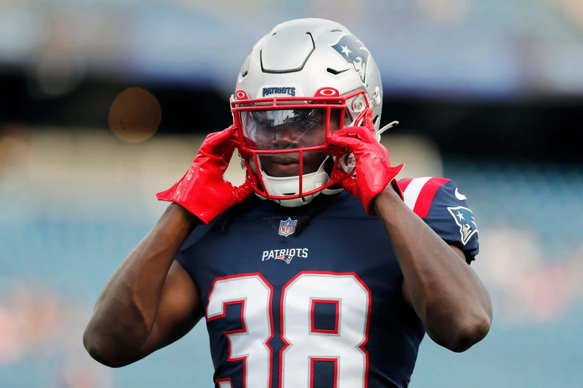 Patriots Player38 Adjusting Helmet Wallpaper