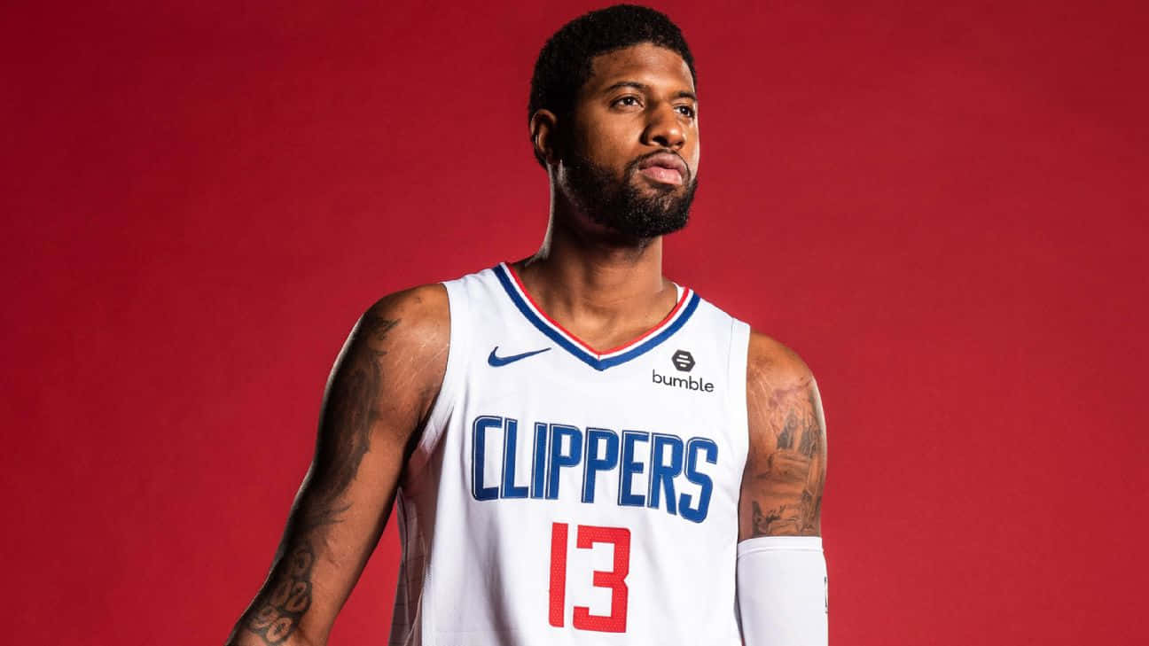Paulgeorge Hebt Mit Den Los Angeles Clippers Ab. Wallpaper