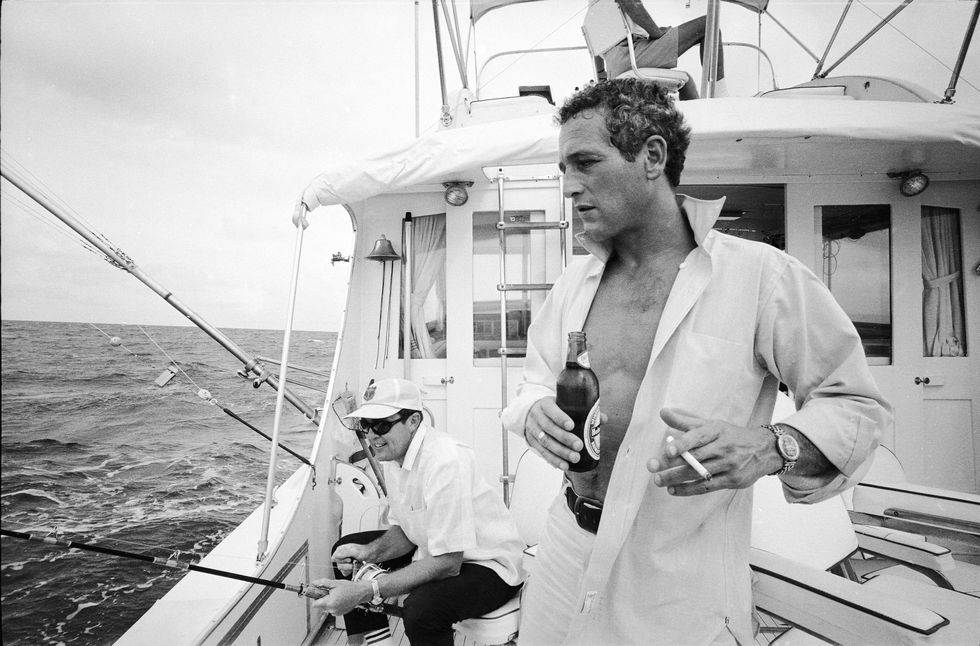 Paul Newman på en yacht Wallpaper