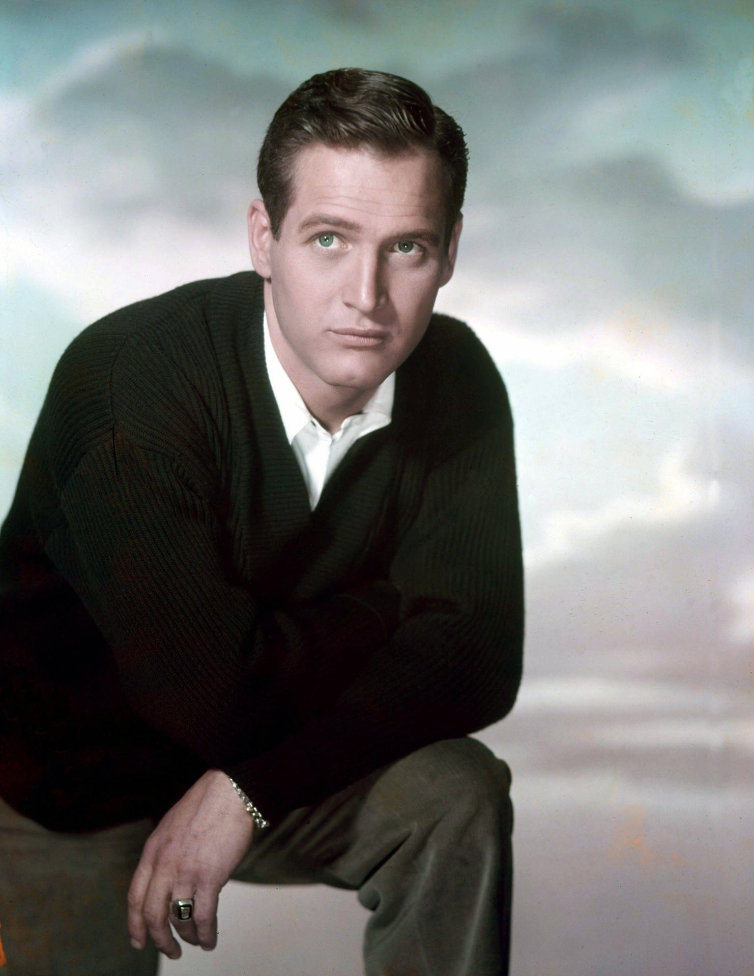 Hollywood Legend Paul Newman in Studio Shoot Wallpaper