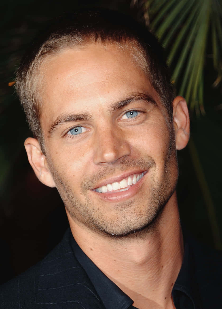 Paul Walker, the beloved Hollywood actor who left deeply imprinted in our hearts.