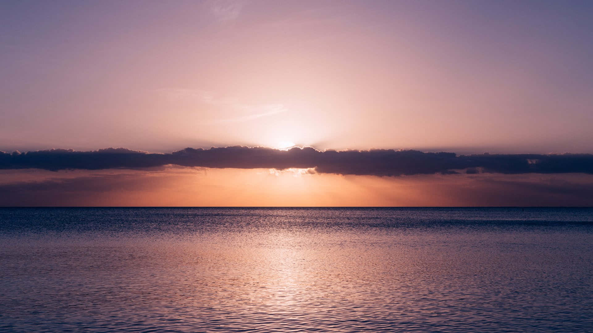 A Perfectly Peaceful Sky Wallpaper
