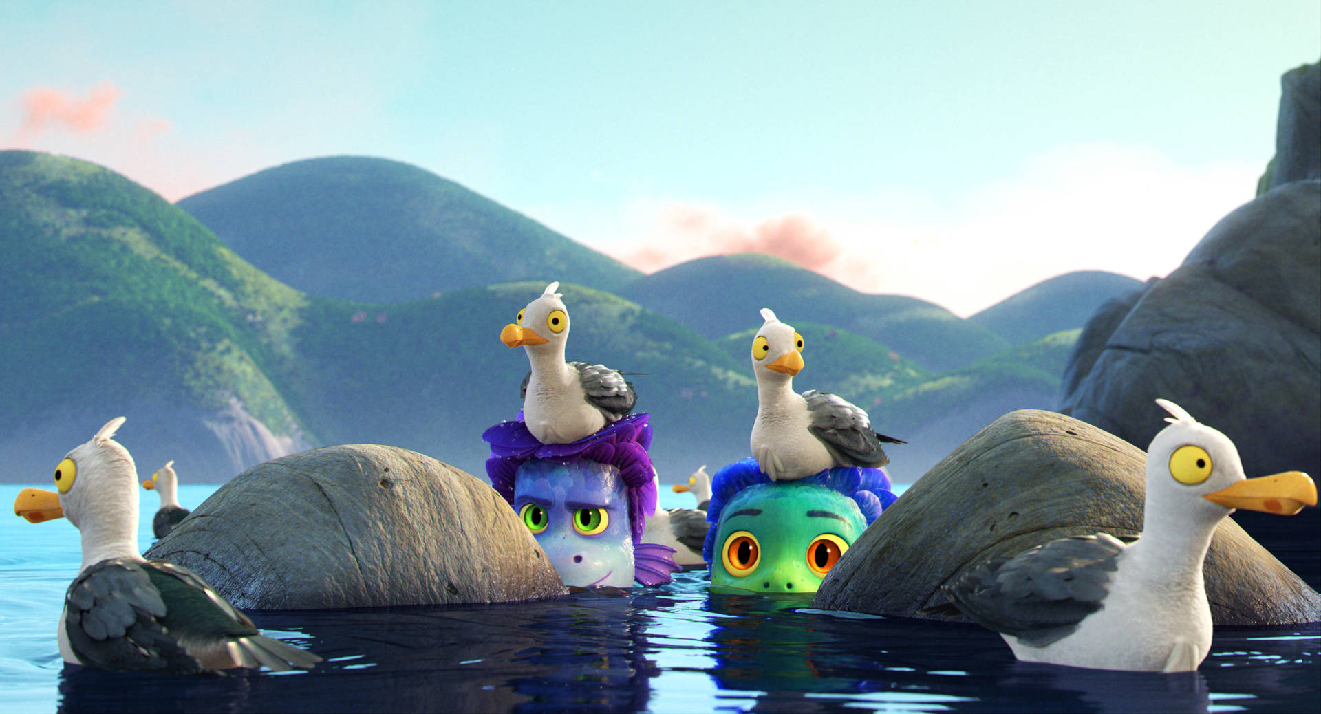 Peeking Alberto Pixar Luca i Farve Splash. Wallpaper