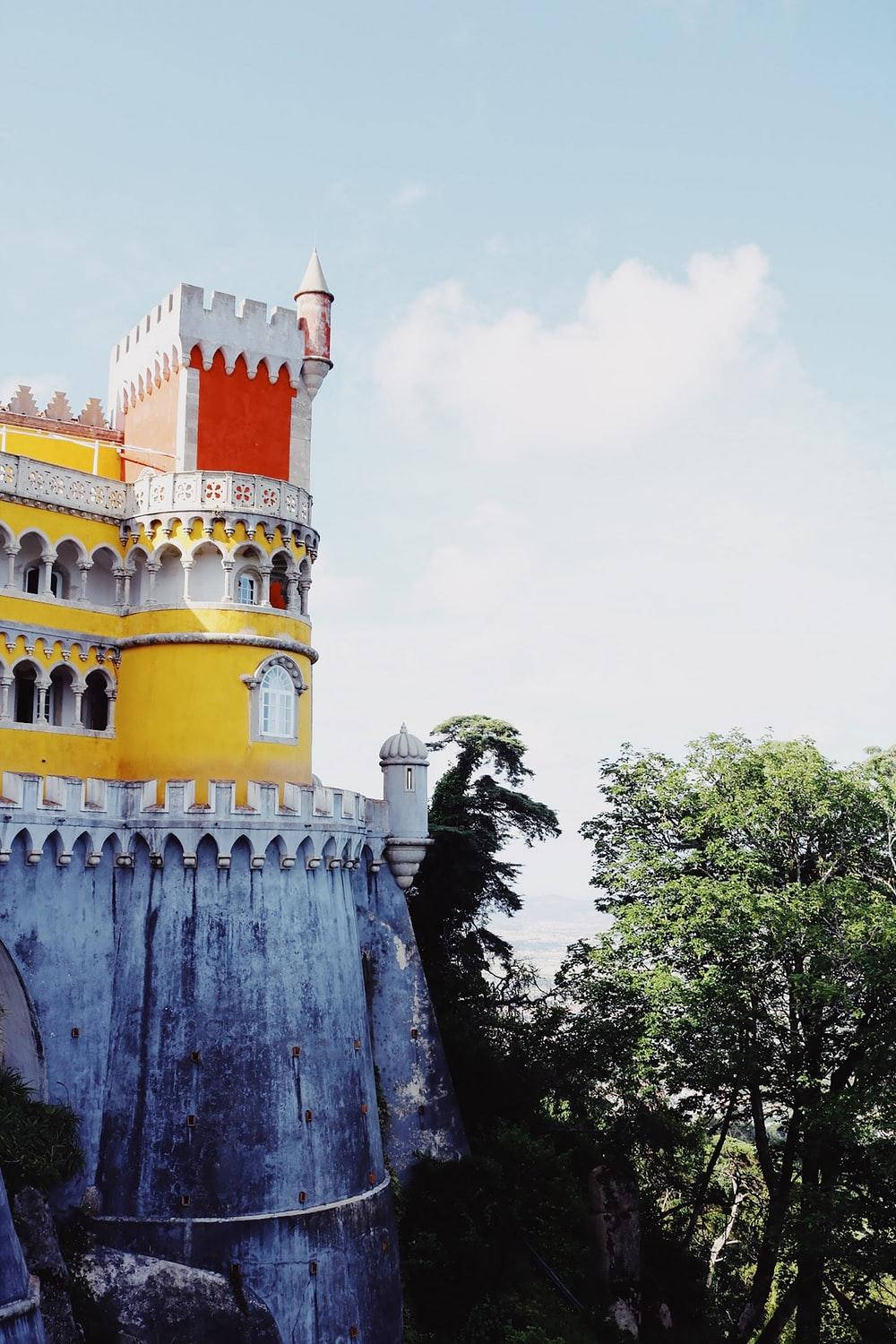 Retratodel Palacio Da Pena En Sintra. Fondo de pantalla