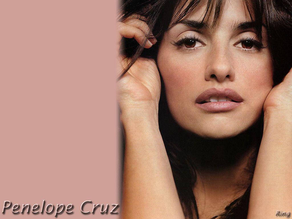 Penelope Cruz Face Wallpaper
