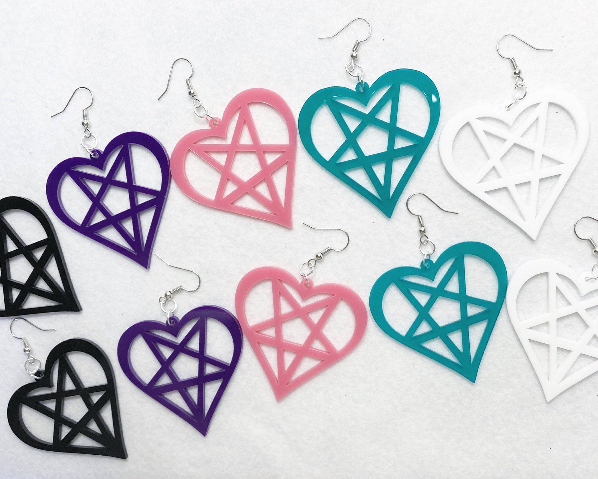Pentagram In Hearts Earrings Wallpaper