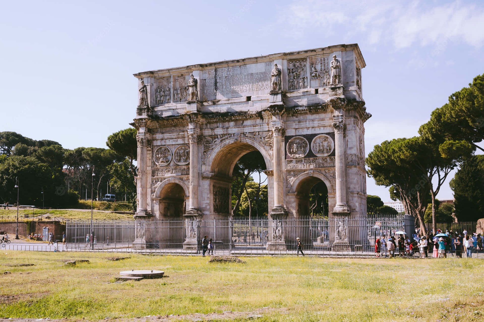 People Visiting Arch Of Constantine Picture