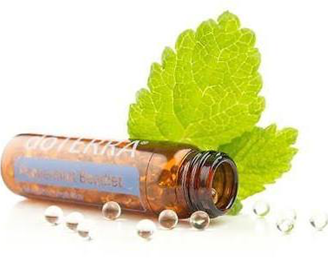 Peppermint Extract Bottlewith Leaves PNG