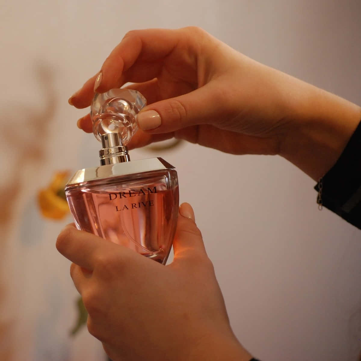 Express yourself with Perfume!
