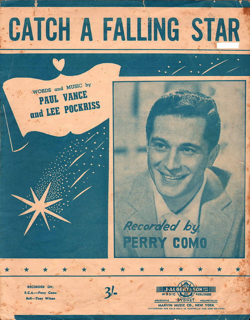 Perry Como performing his hit song "Catch a Falling Star" Wallpaper