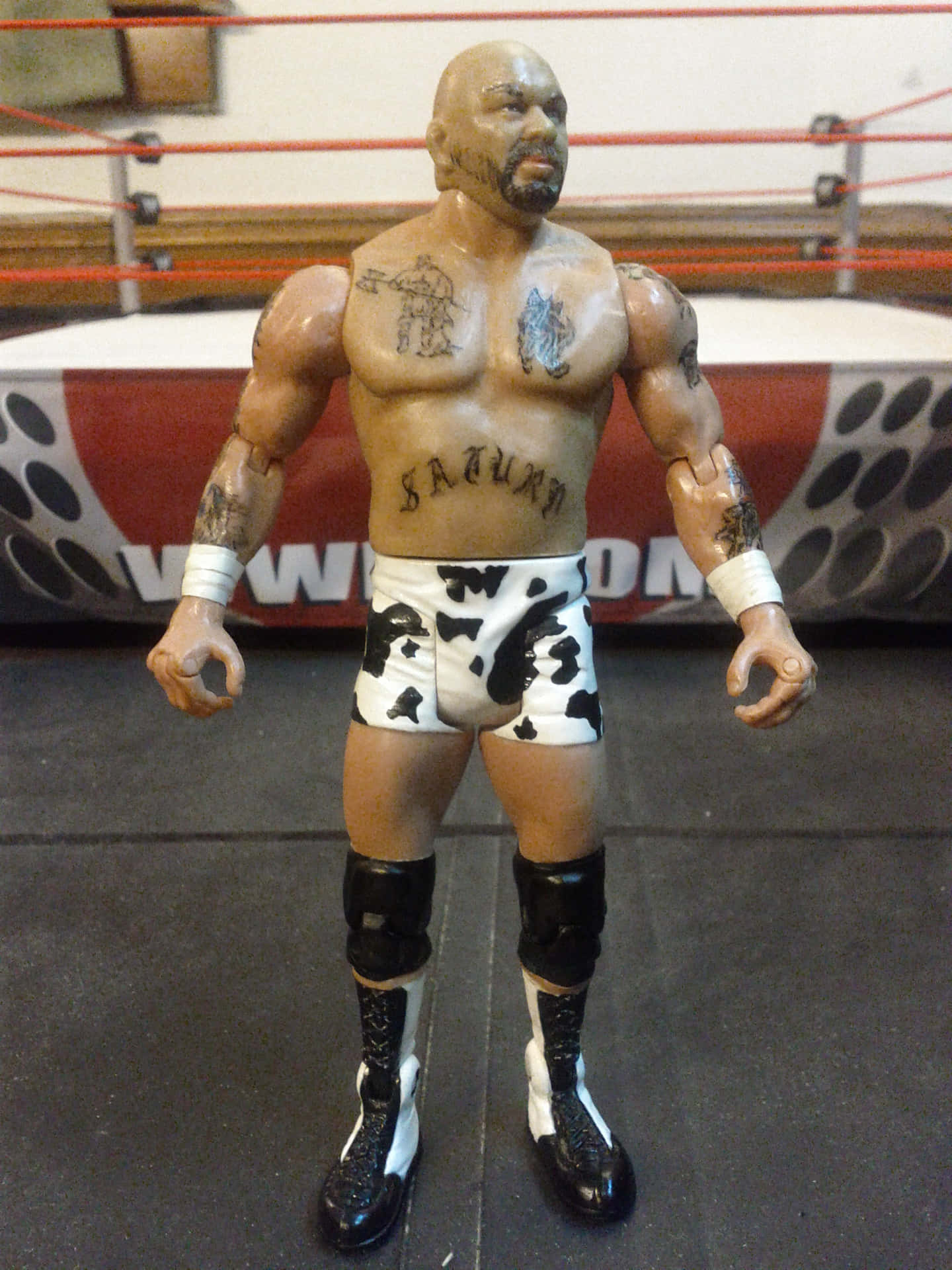 Perry Saturn Action Figure Wallpaper