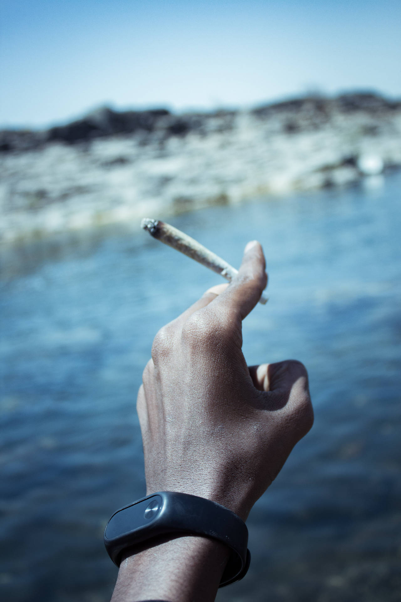 Person Smoking In Sea Wallpaper