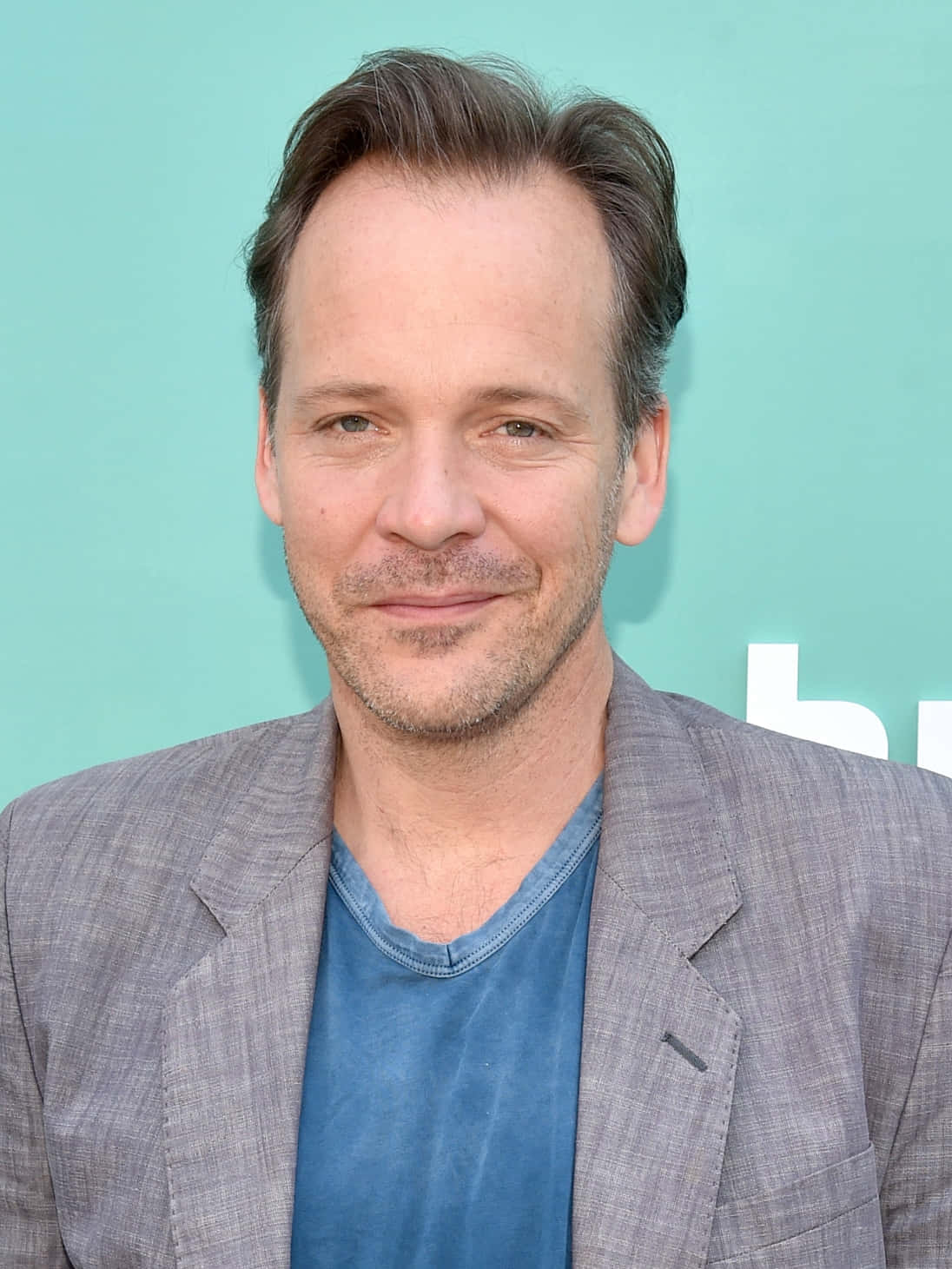 Actor Peter Sarsgaard attends the Museum of the Moving Image's Annual Salute to Julianne Moore Wallpaper