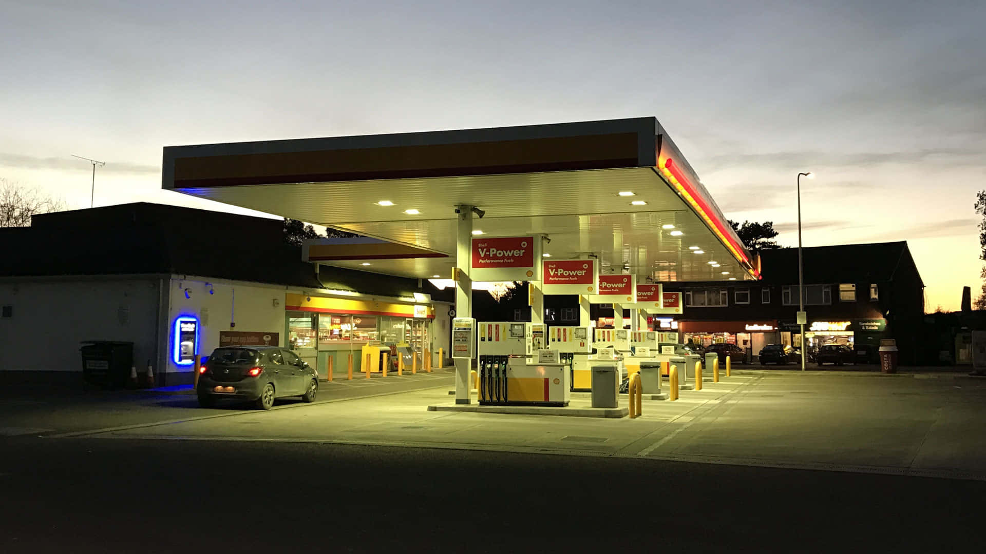 Get ready for your journey with the convenience of the modern petrol station.