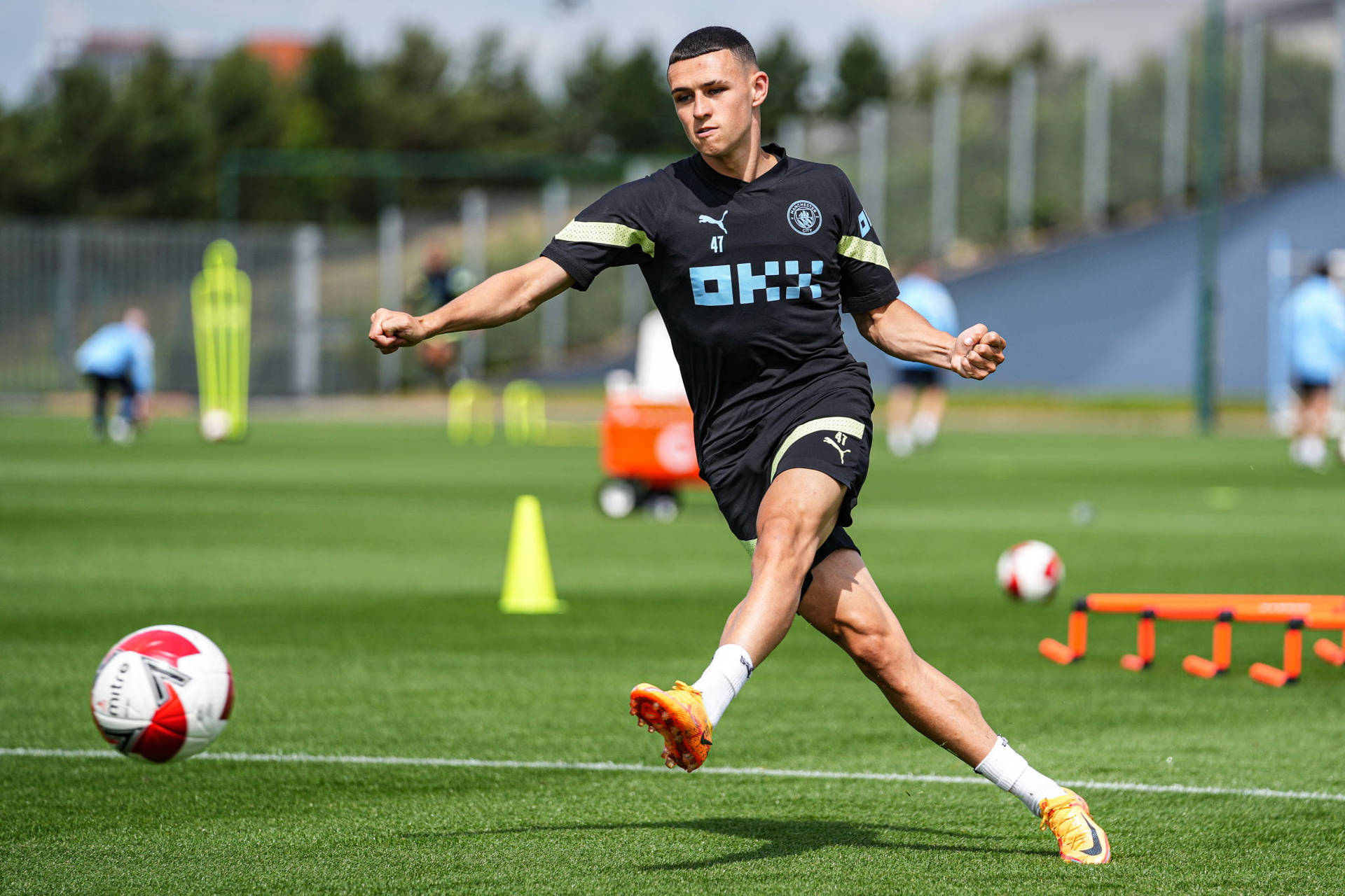 Phil Foden On Practice Game Wallpaper