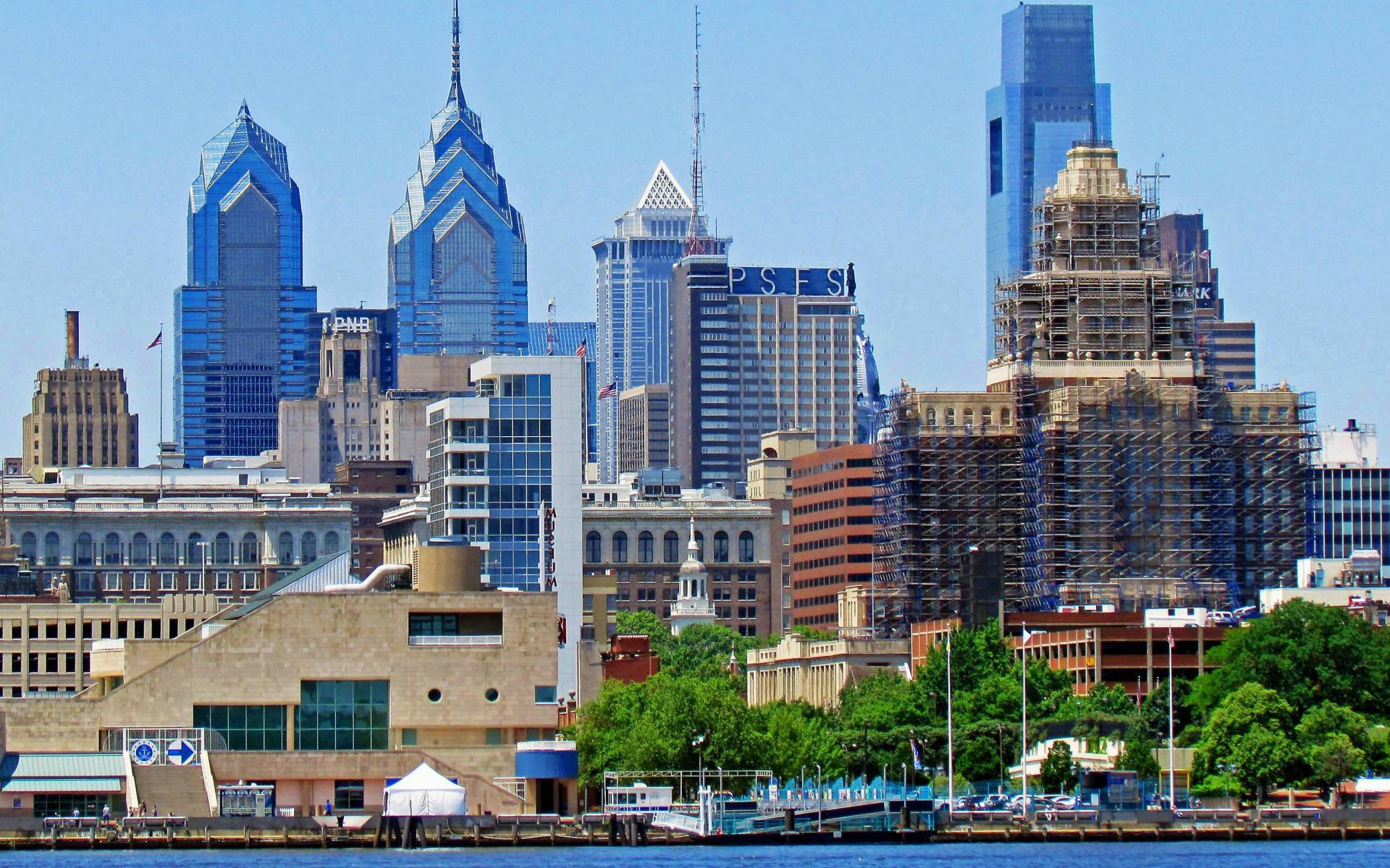Philadelphia Skyline For American City Wallpaper