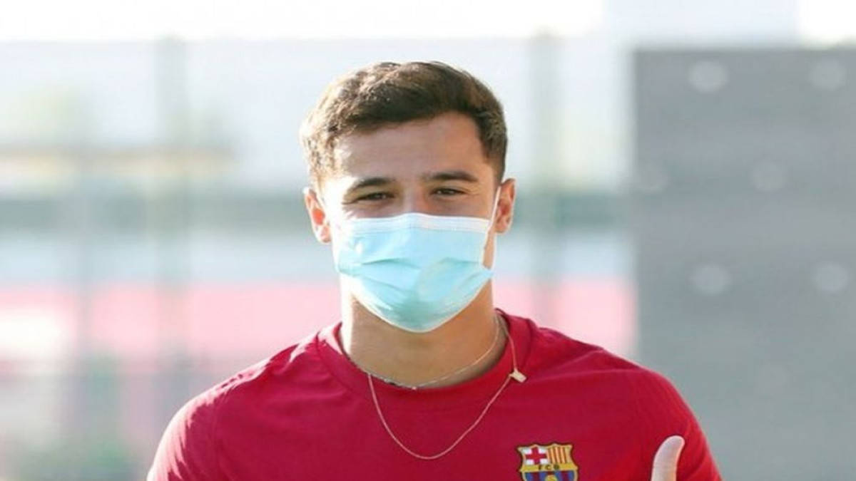 Philippe Coutinho bærer en maske tapet Wallpaper