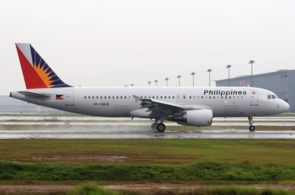 Philippine Airlines Parked Passenger Airplane Wallpaper