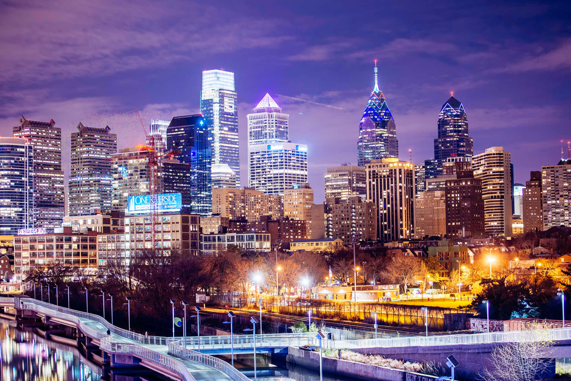 Beautiful skyline of Philly city Wallpaper