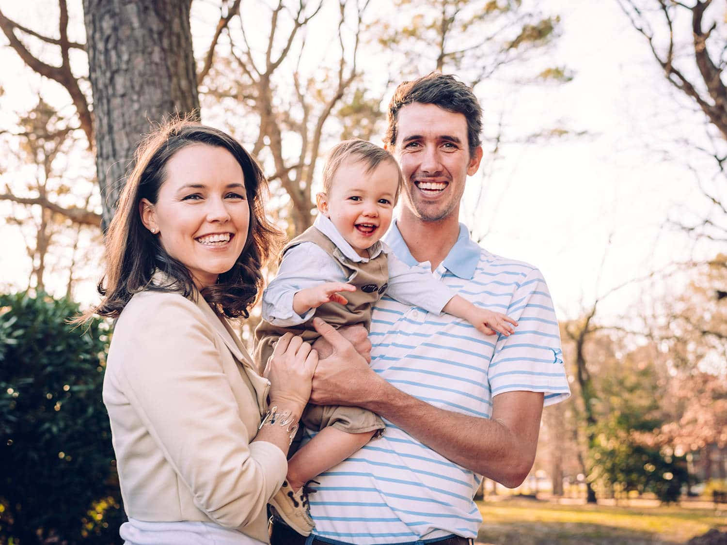Photogenic Chesson Hadley Wife And Son Wallpaper