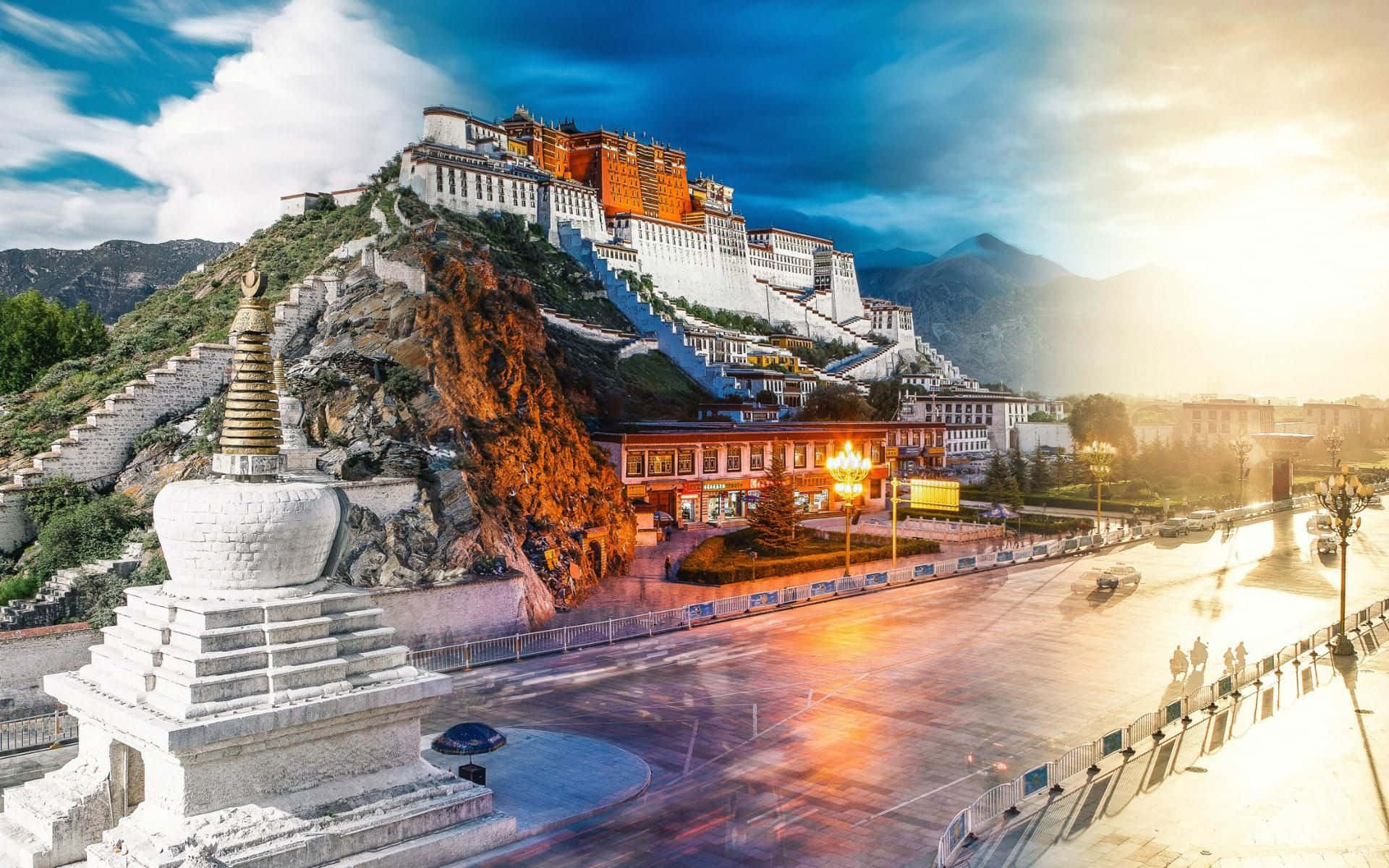 Photograph Of Potala Palace In Lhasa Wallpaper
