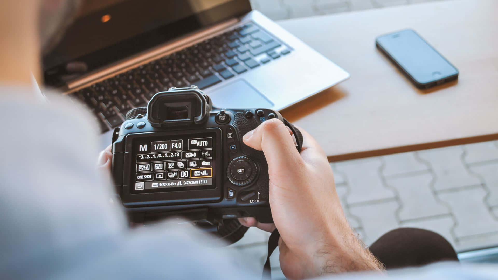 Unfotografo Professionista Che Cattura La Bellezza Della Natura