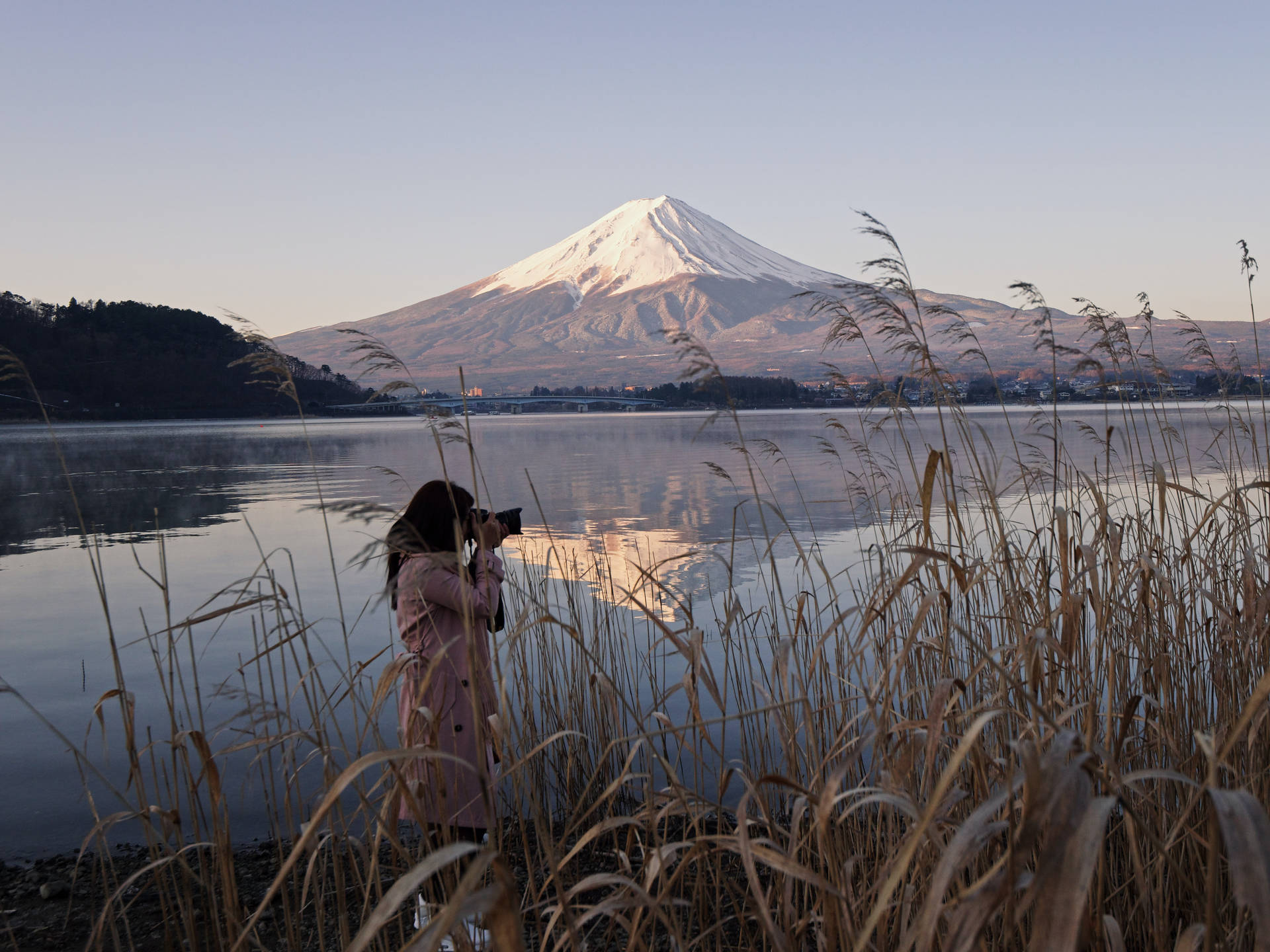 Fotograf og Mount Fuji Wallpaper