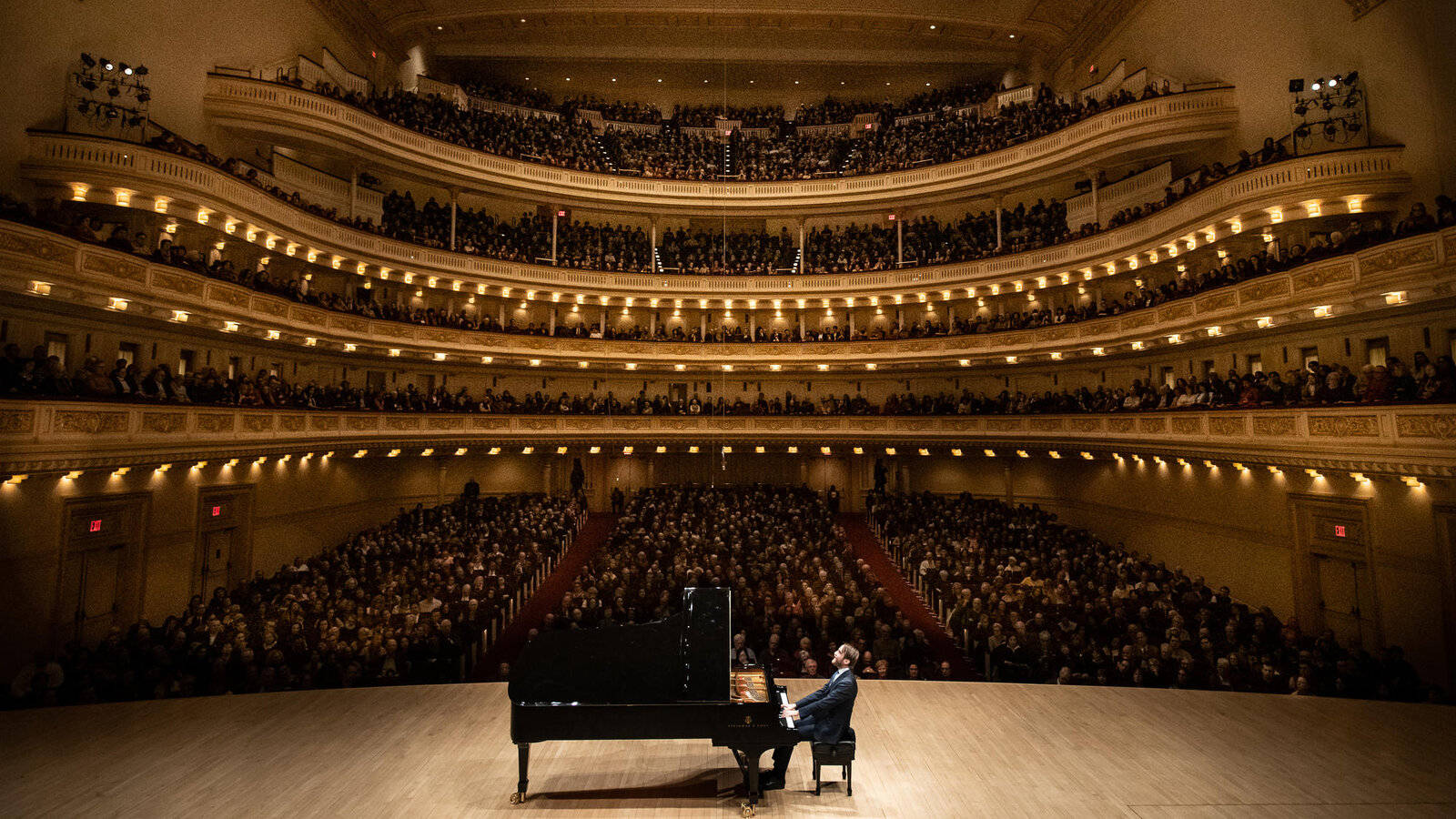 Esecuzionedi Pianoforte Alla Carnegie Hall Sfondo