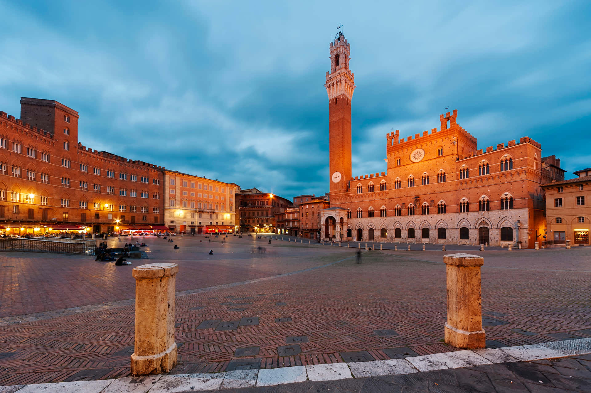 Piazza Del Campo Wallpaper