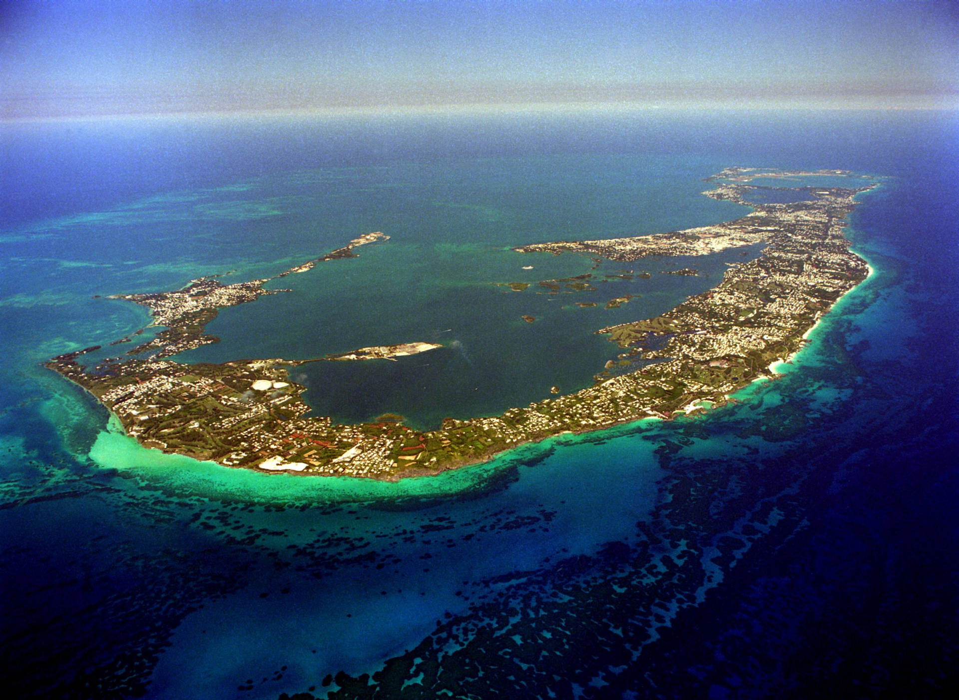 Picturesque Bermuda Landscape Wallpaper