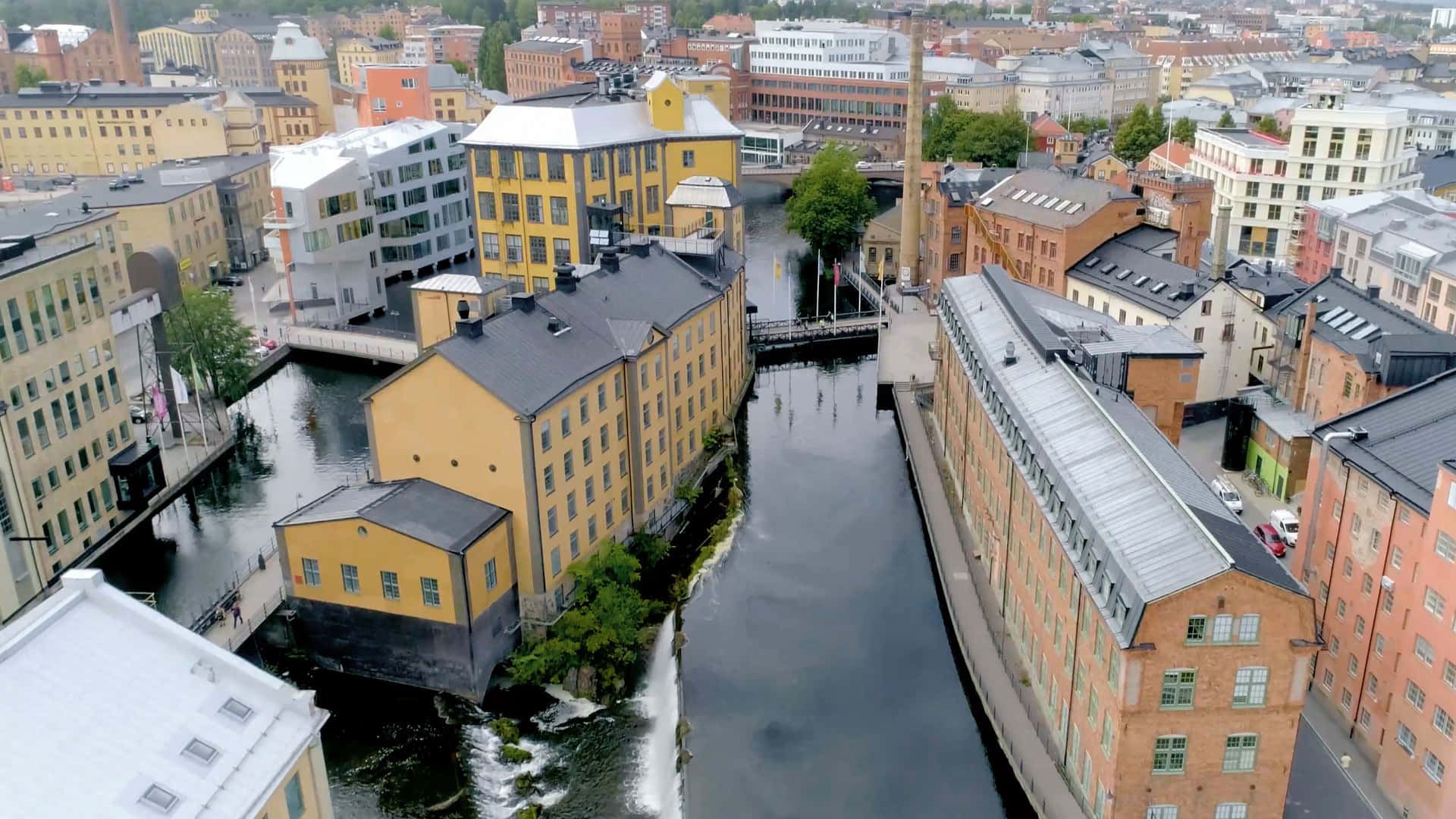 Picturesque View Of Norrköping Cityscape In The Evening Wallpaper