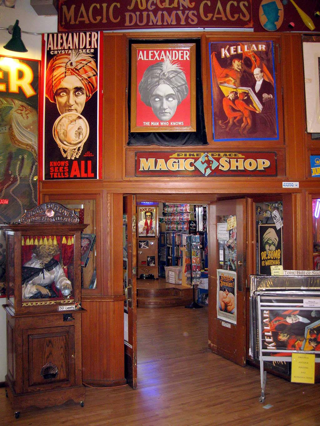 Pike Place Market Magic Shop Wallpaper
