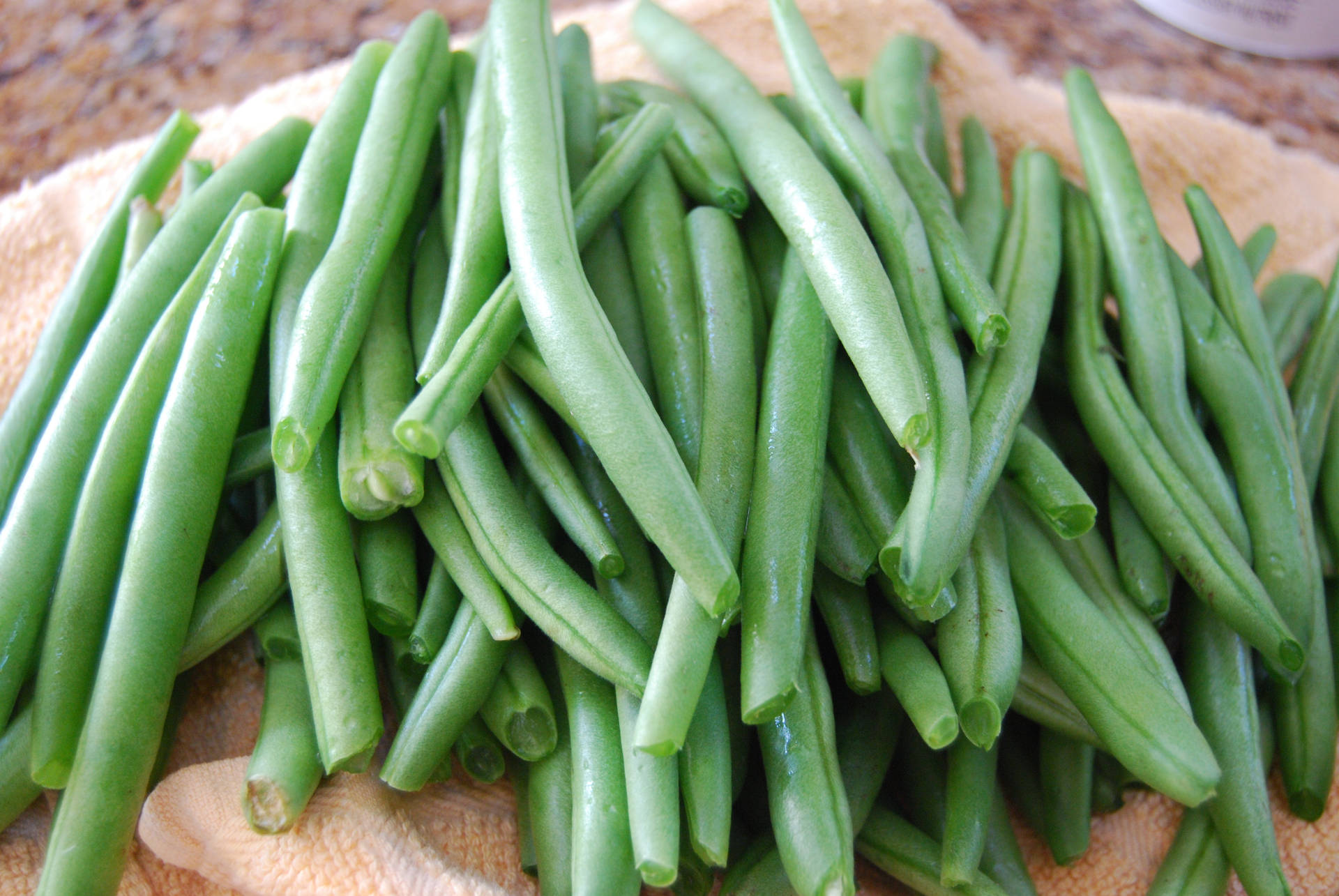 Pile Of Green Beans Background