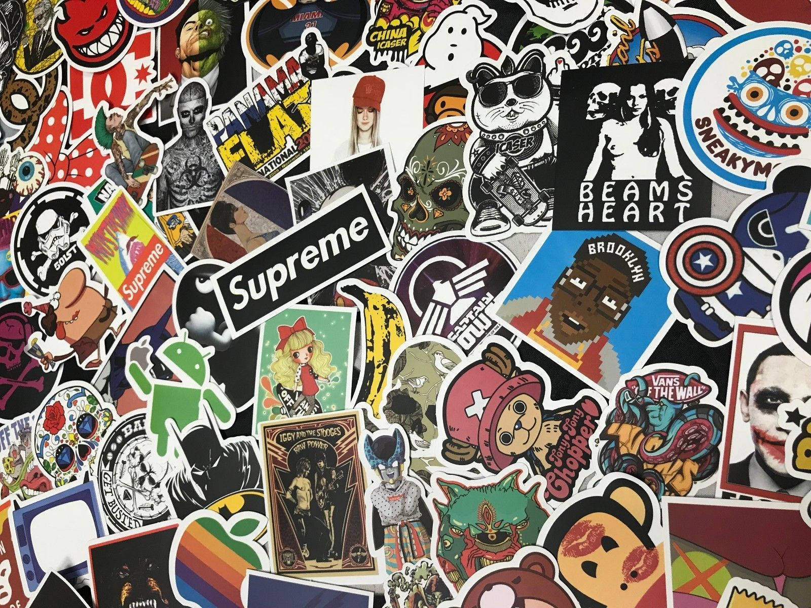 Pile Of Iconic And Aesthetic Stickers Wallpaper