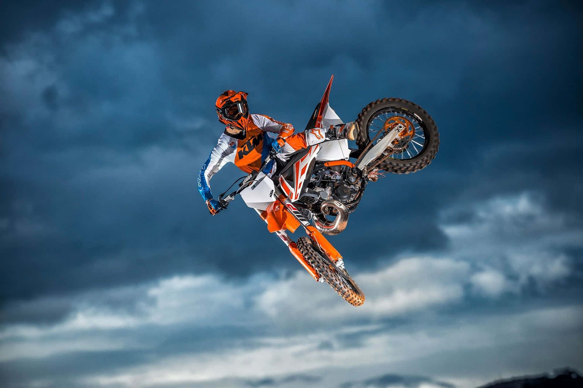 Pilotaprofessionista Di Motocross In Azione