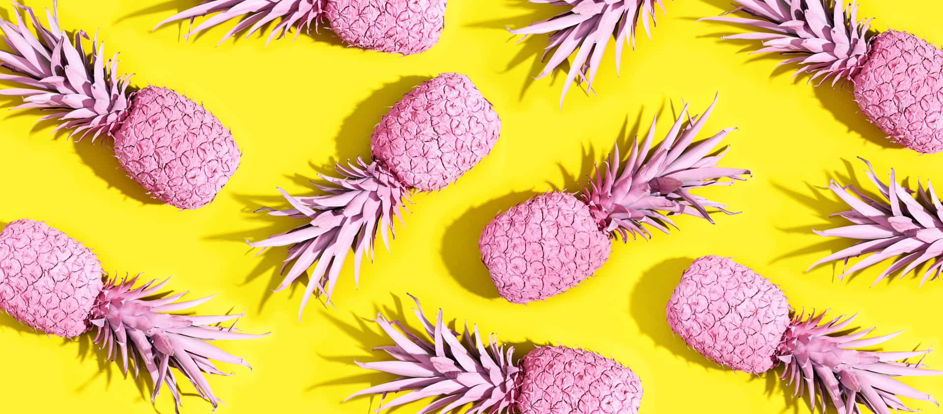 "A refreshing Pineapple Desktop to add a tropical flair to your workspace" Wallpaper