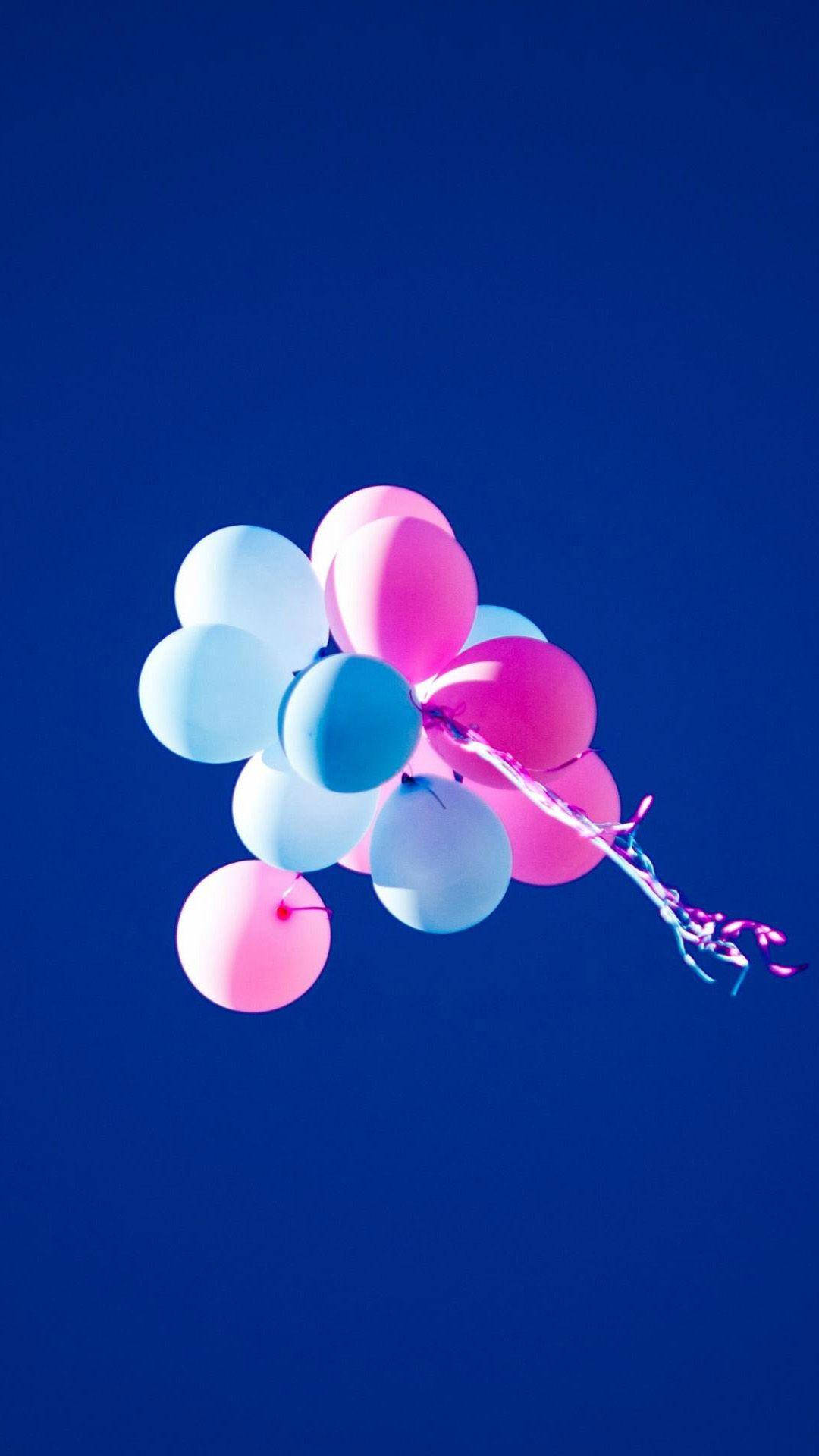 Pink And Blue Balloons Wallpaper