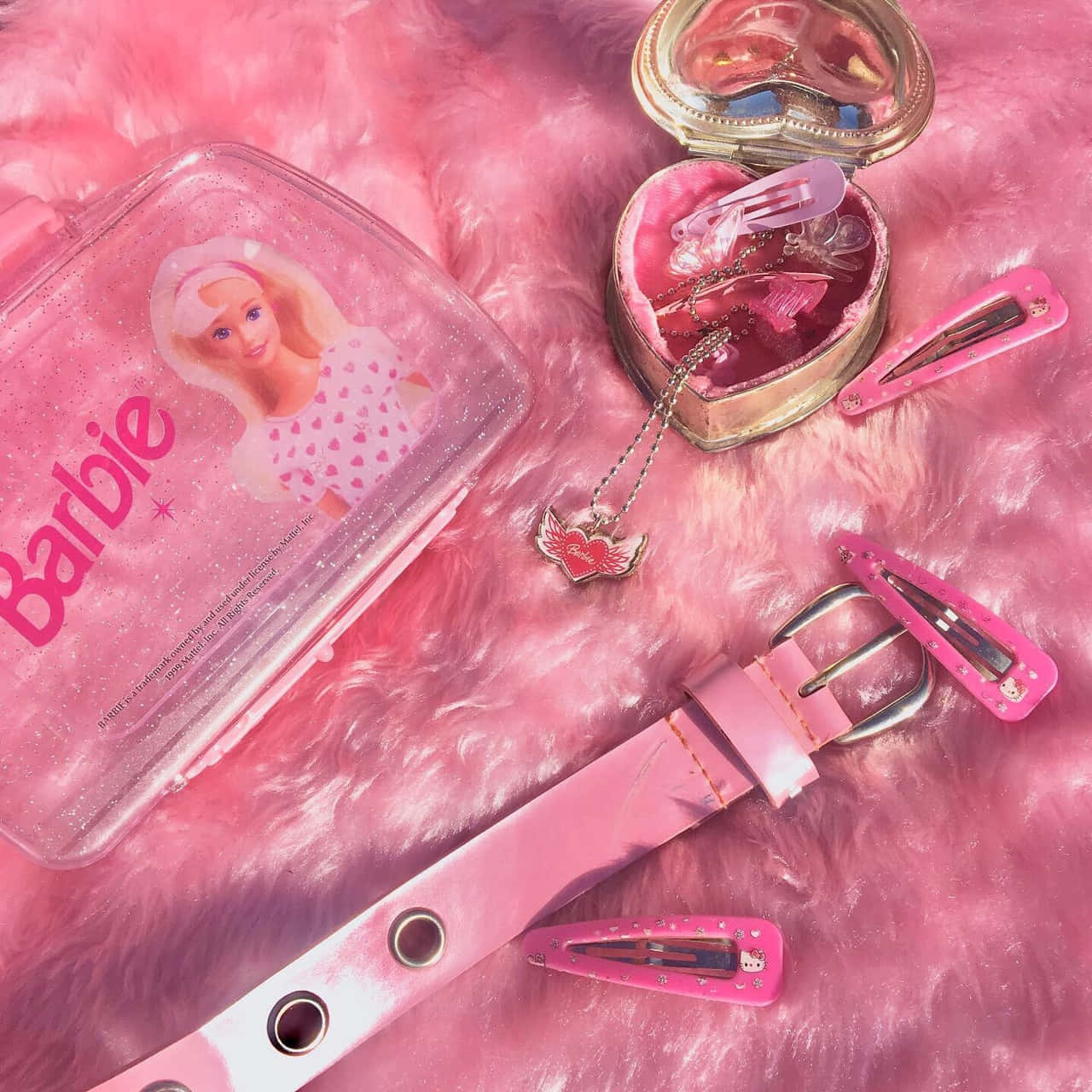 Pink Barbie Accessories Aesthetic Wallpaper