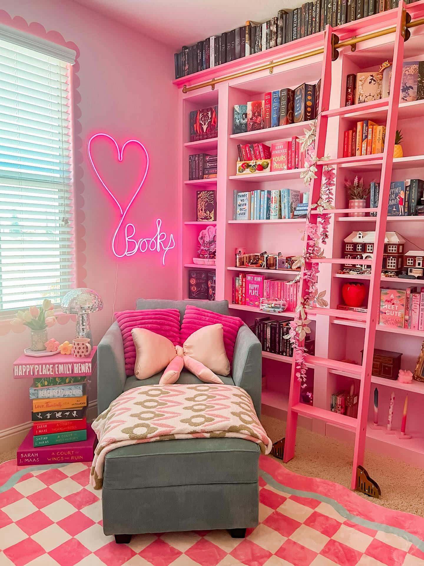 Pink Book Lover Room Aesthetic Wallpaper