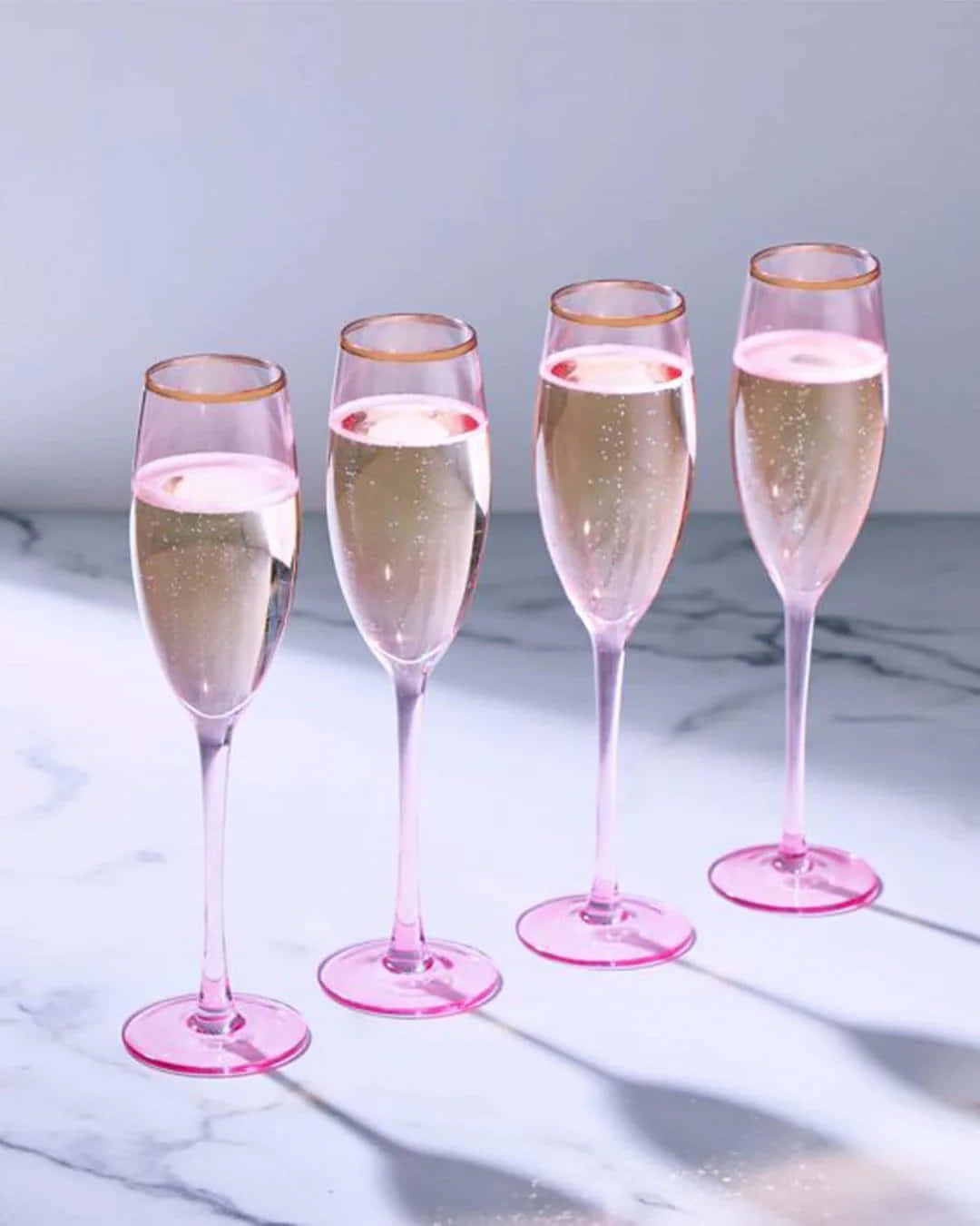 Eleganciaen Un Vaso - Champagne Rosado Fondo de pantalla