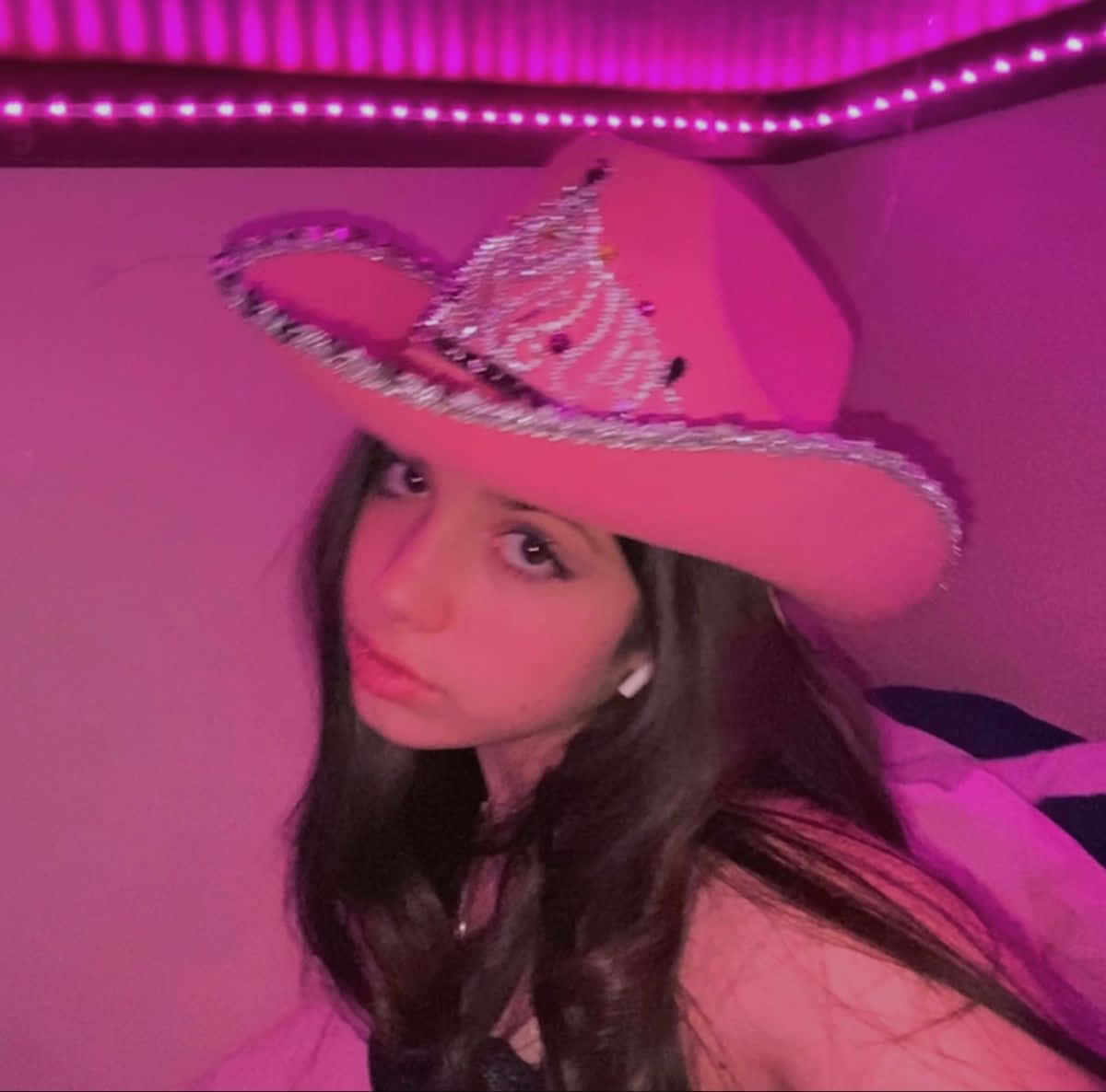 Pink Cowgirl Hat Glitter Aesthetic Wallpaper