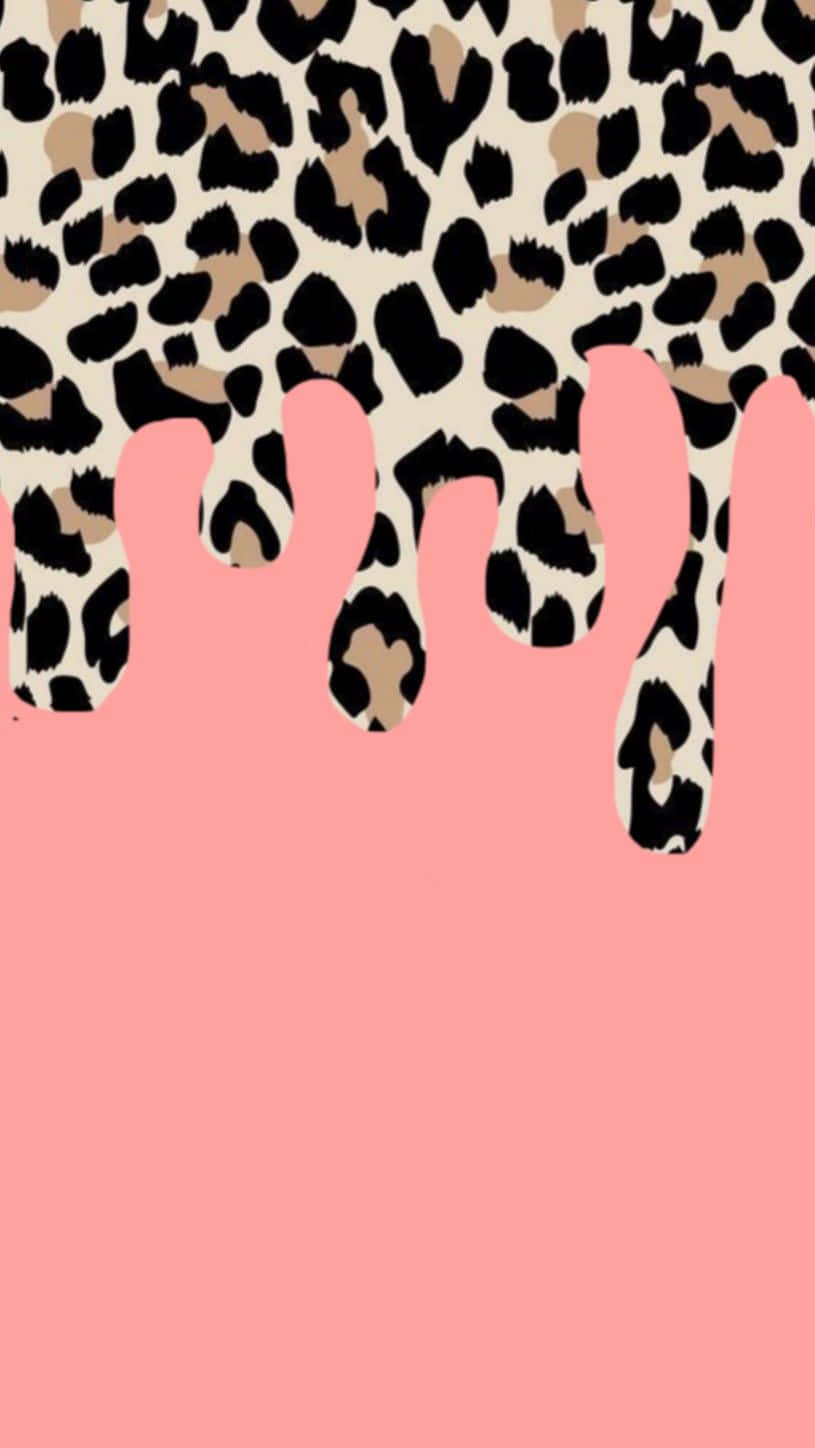 Leopardmönstrattapet På En Rosa Bakgrund. Wallpaper