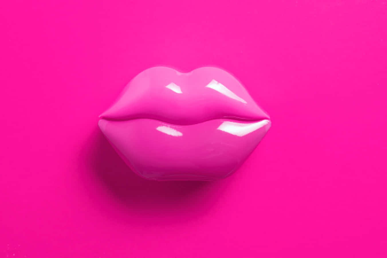 Woman Wearing Pink Lipstick Wallpaper