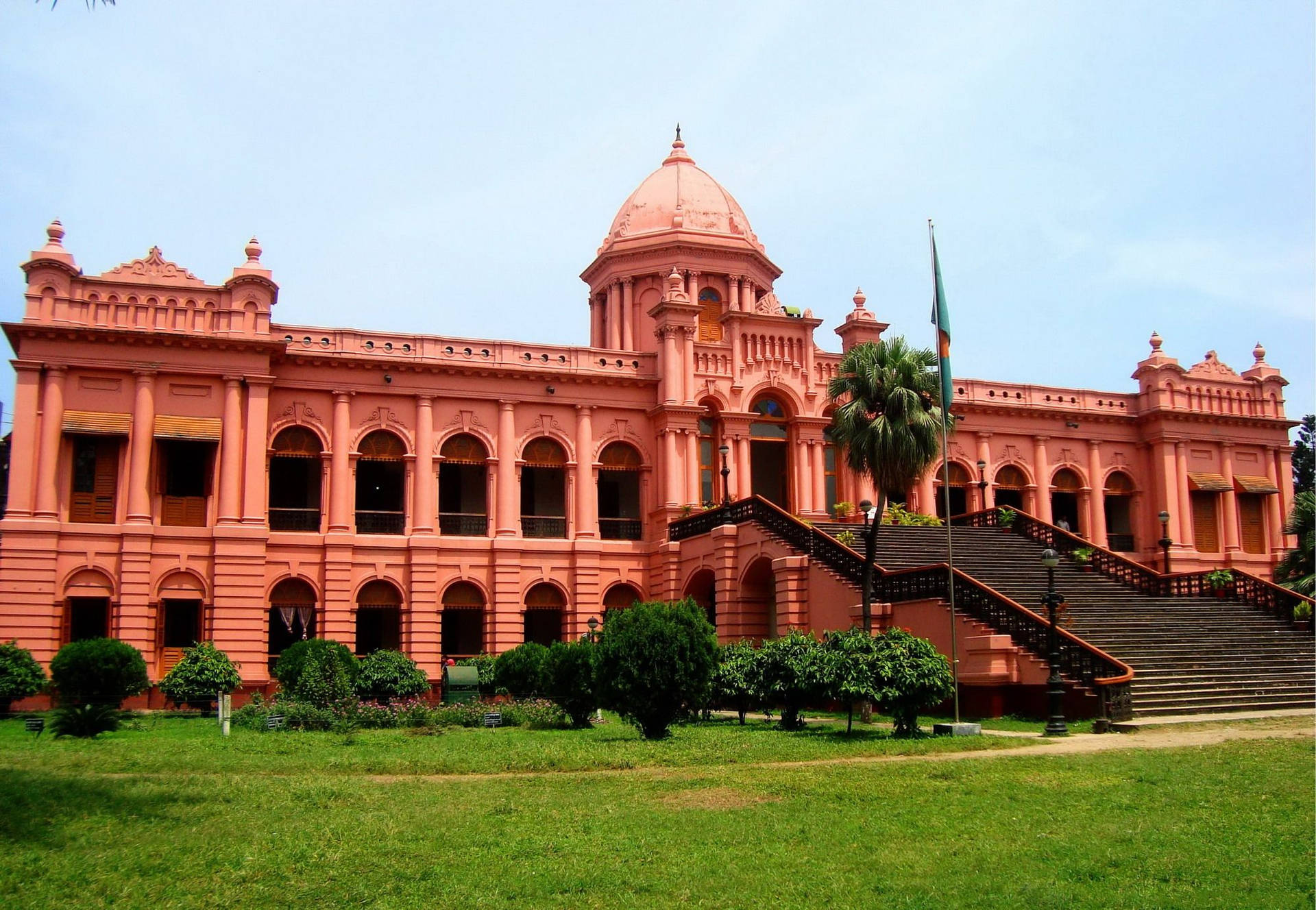 Museo Rosa A Dacca In Bangladesh Sfondo