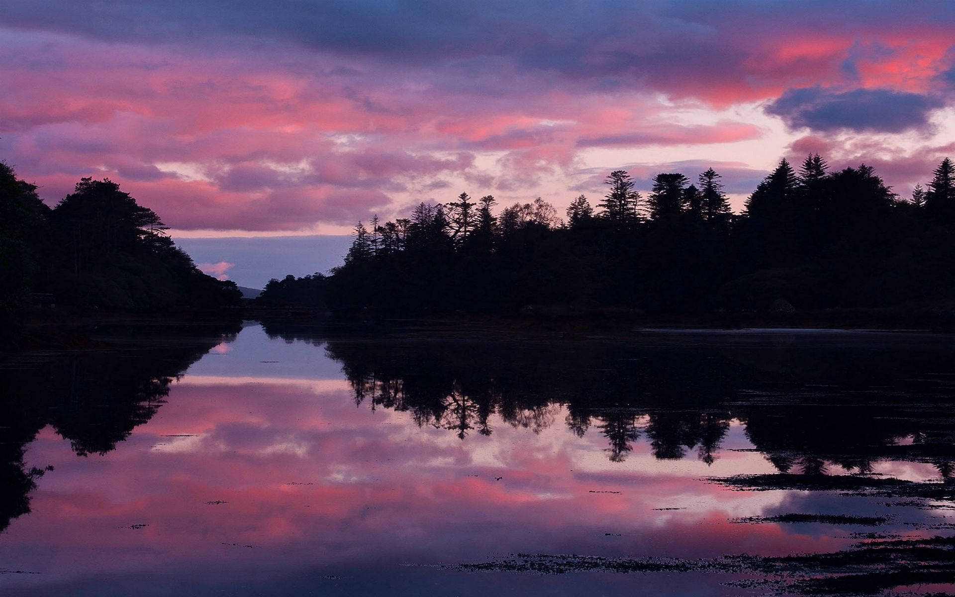 Astonishing Pink Sky Over the Irish Lake Wallpaper