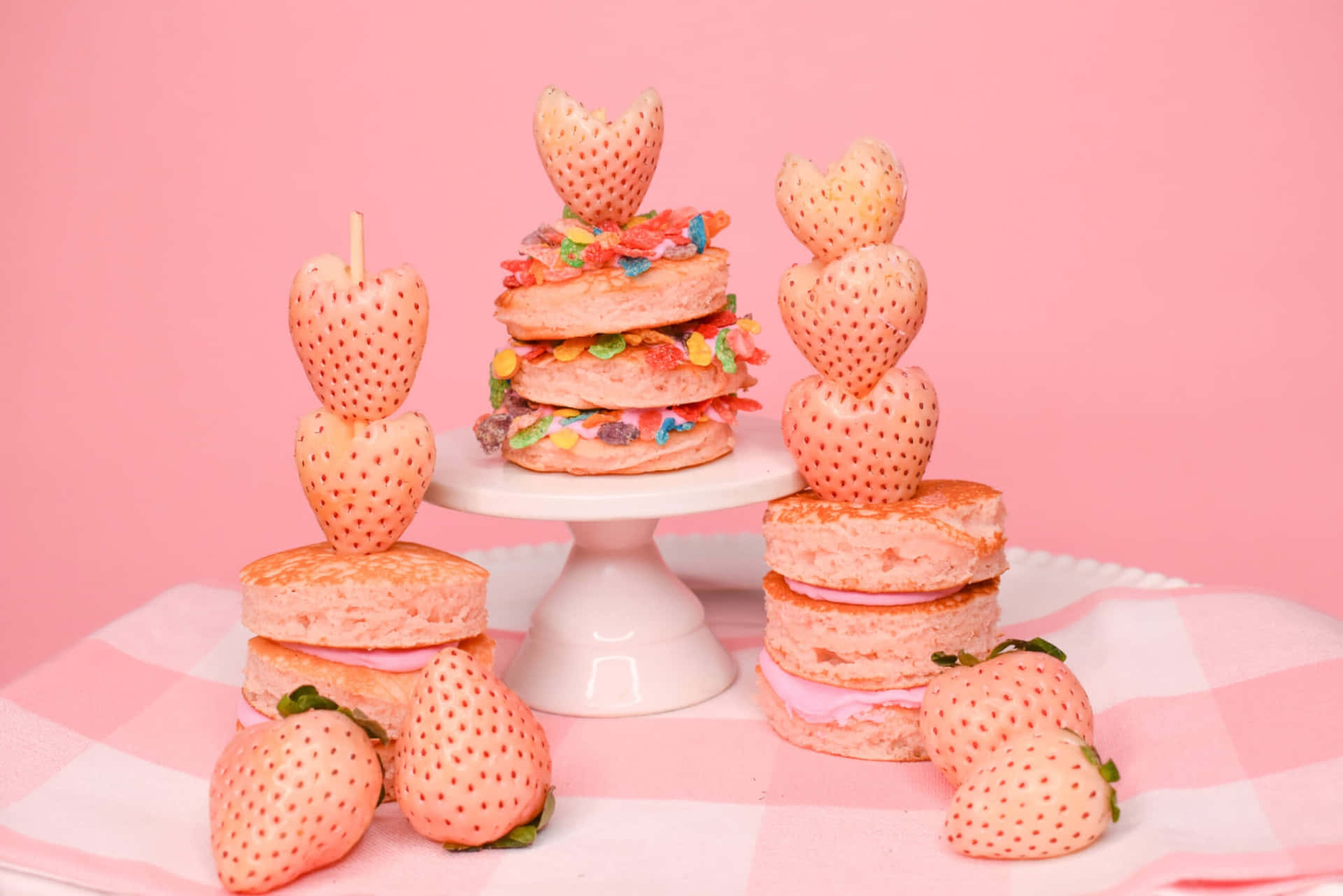Pink Strawberry Macaron Dessert Display Wallpaper