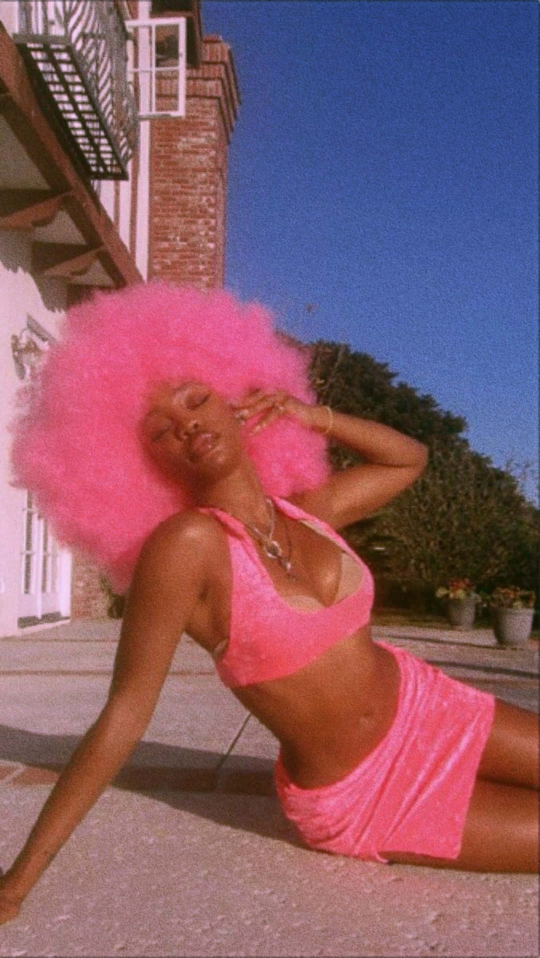 Pink Vibe Summer Glamour Wallpaper