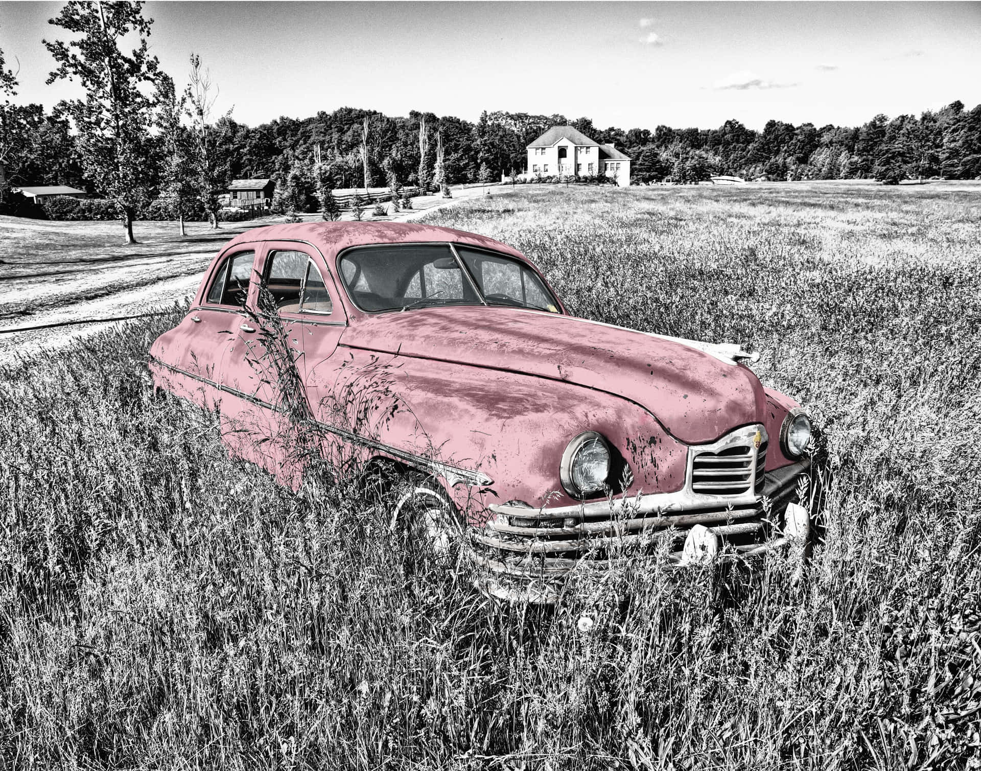 Retro Styled Pink Vintage Car Wallpaper
