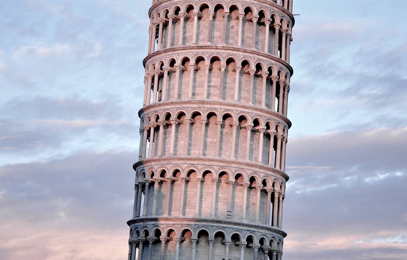 Pisa Tower Middle Portion Wallpaper